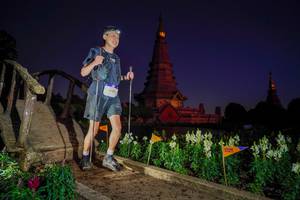 BIB: 5700
                            <button type="button" onclick="openModal(19242649)" class="btn btn-primary btn-sm float-right btn-popup" data-toggle="modal" data-target=".modal-high-quality">
                        <i class="fas fa-shopping-cart"></i> Add to Cart
                    </button>
                                            <button type="button" onclick="isThisMe(19242649, true)" class="btn btn-success btn-sm float-right btn-popup btn-isme hidden" data-toggle="tooltip" data-placement="bottom" title="นี่คือรูปของคุณใช่ไหม คลิกที่นี่เพื่อเอาเข้าอัลบั้ม">
                        <i class="fas fa-plus"></i> Add to album
                    </button>
                    <button type="button" onclick="isThisMe(19242649, false)" class="btn btn-warning btn-sm float-right btn-popup btn-isnotme hidden">
                        <i class="fas fa-ban"></i> Remove from album
                    </button>